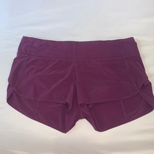 lulu plum purple speed up size 8  2.5”